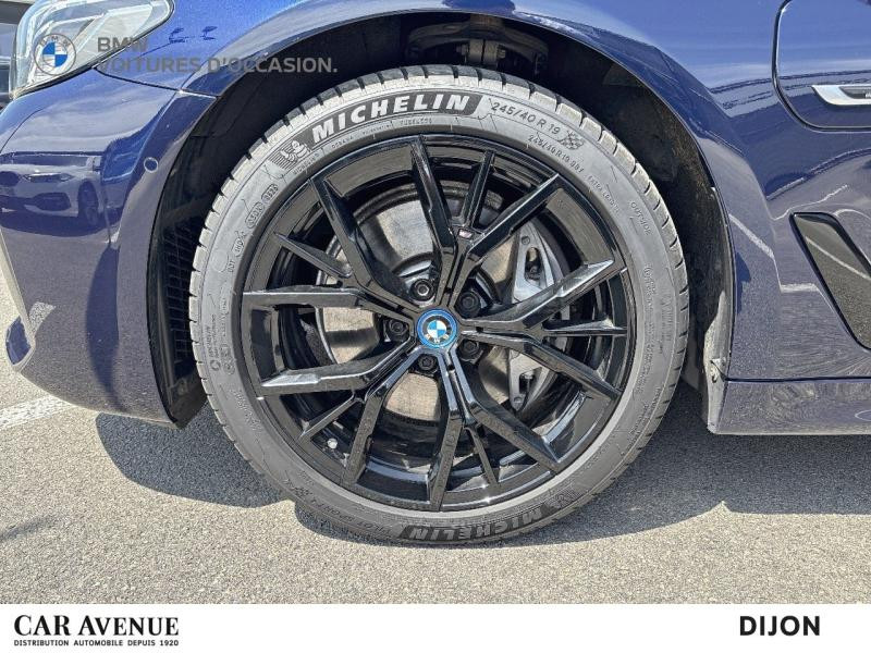 Occasion BMW Série 5 545eA xDrive 394ch M Sport Steptronic 2023 BMW Individual Tanzaniteblau métallisé 62490 € à Dijon