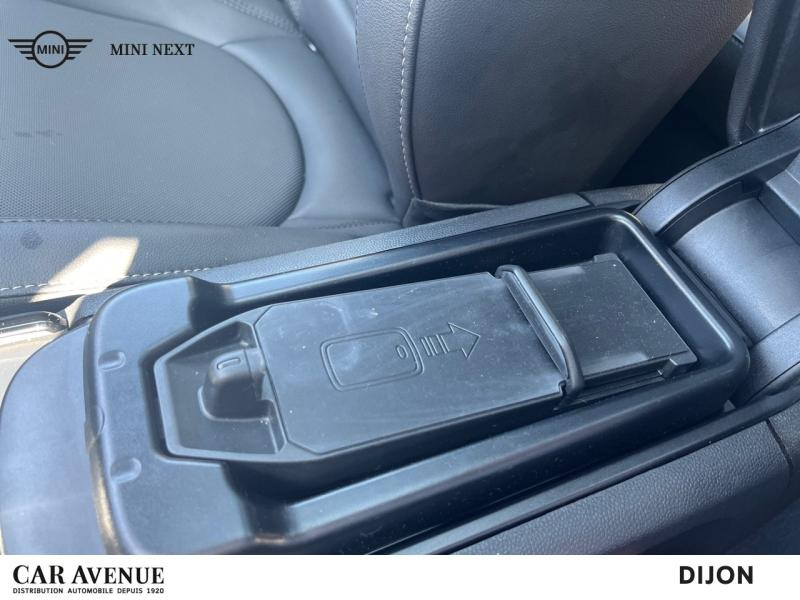 Occasion MINI Clubman Cooper 136ch Knightsbridge BVA7 2022 Enigmatic Black metallic 25990 € à Dijon