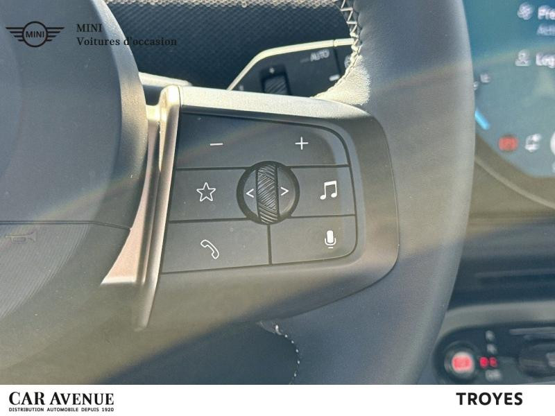 Used MINI Cooper 3 Portes E 184ch Classic 2024 Blazing Blue € 29990 in Dijon