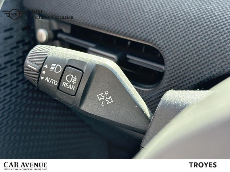 Used MINI Cooper 3 Portes E 184ch Classic 2024 Blazing Blue € 29990 in Dijon