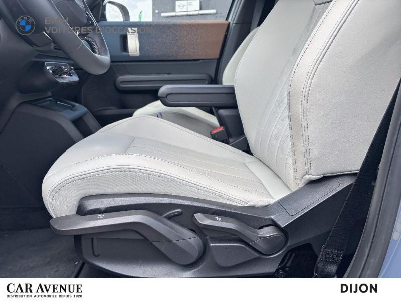 Used MINI Countryman E 204ch Favoured 2024 Argenté € 40990 in Dijon