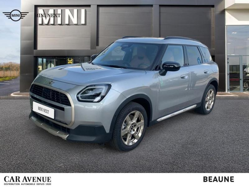 Occasion MINI Countryman C 170ch Favoured DKG7 2024 Argenté 41990 € à Dijon