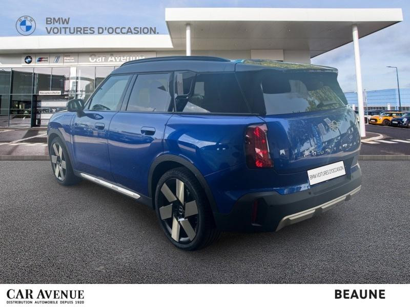 Occasion MINI Countryman E 204ch Favoured 2024 Blazing Blue 39970 € à Dijon