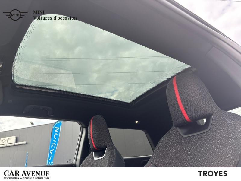 Used MINI Cooper 3 Portes SE 218ch JCW 2024 British Racing Green € 33900 in Dijon