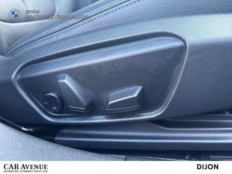 Occasion BMW Série 1 118iA 140ch Luxury DKG7 112g 2020 Mineralgrau 27490 € à Dijon