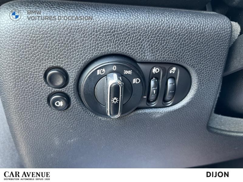 Occasion MINI Mini 5 Portes Cooper 136ch Edition Camden 2021 Autres couleurs 20490 € à Dijon