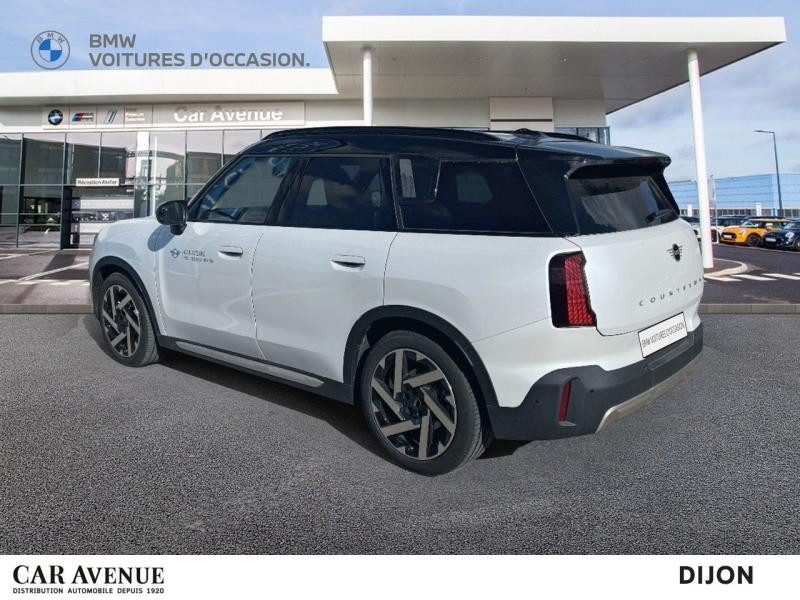 Occasion MINI Countryman E 204ch Favoured 2024 Nanuq White 39970 € à Dijon