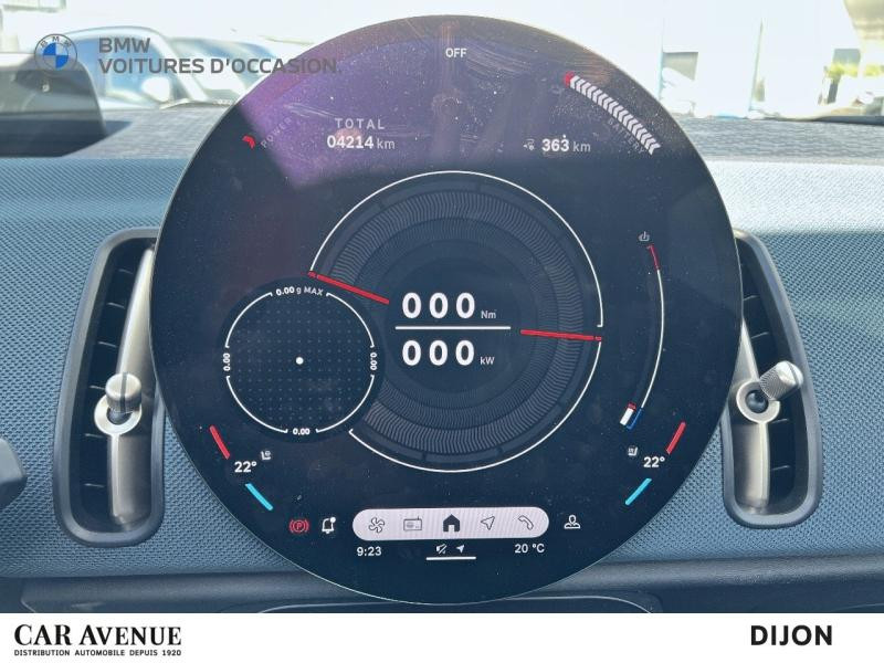 Occasion MINI Countryman E 204ch Favoured 2024 Nanuq White 39970 € à Dijon