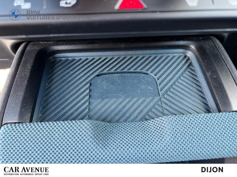 Occasion MINI Countryman E 204ch Favoured 2024 Nanuq White 39970 € à Dijon