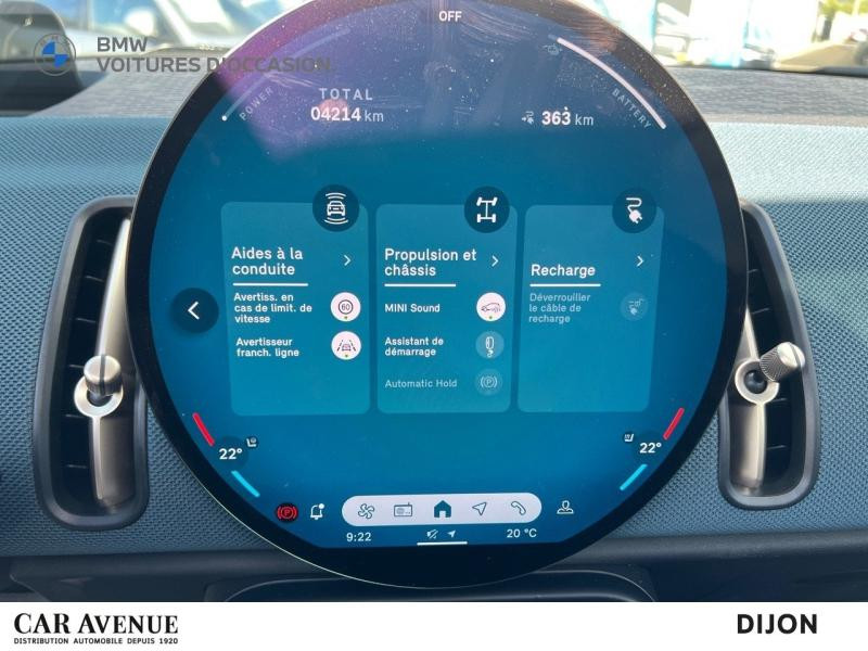 Occasion MINI Countryman E 204ch Favoured 2024 Nanuq White 39970 € à Dijon