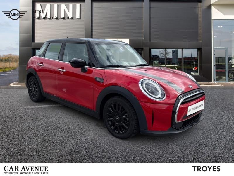 Occasion MINI Mini 5 Portes Cooper 136ch Edition Camden BVA7 2022 Chili Red 25980 € à Dijon