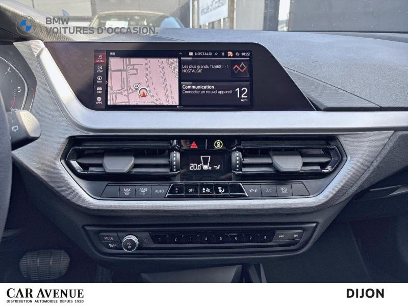 Occasion BMW Série 1 116dA 116ch Business Design DKG7 2022 Saphirschwarz métallisé 17490 € à Dijon