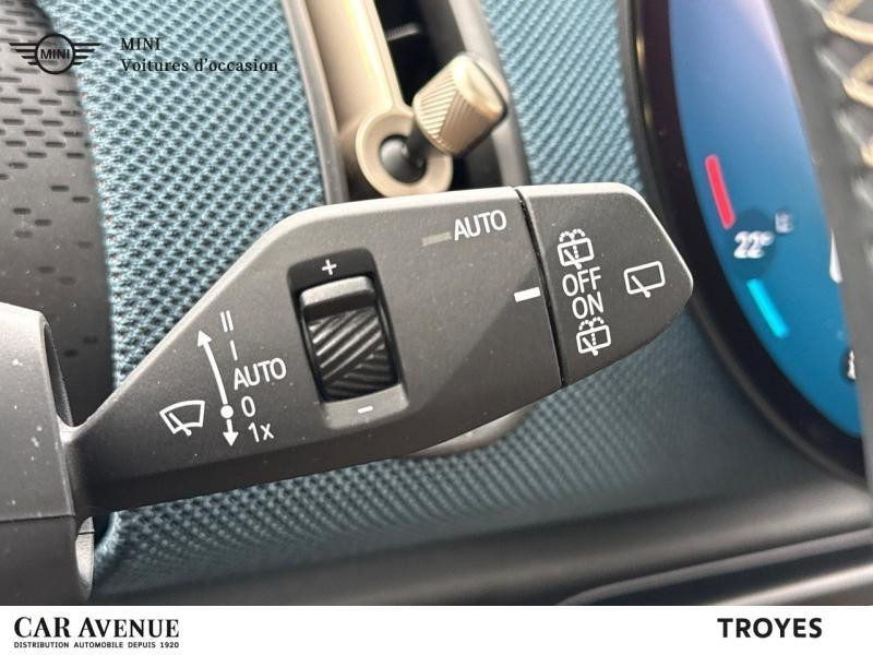 Occasion MINI Countryman C 170ch Favoured DKG7 2024 Smokey Green 37490 € à Dijon