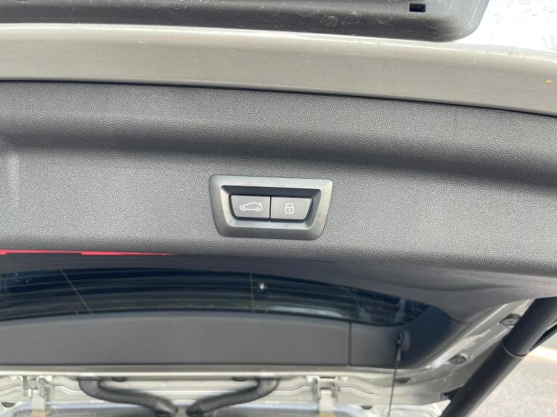 Occasion MINI Countryman C 170ch Favoured DKG7 2024 Argenté 41990 € à Dijon