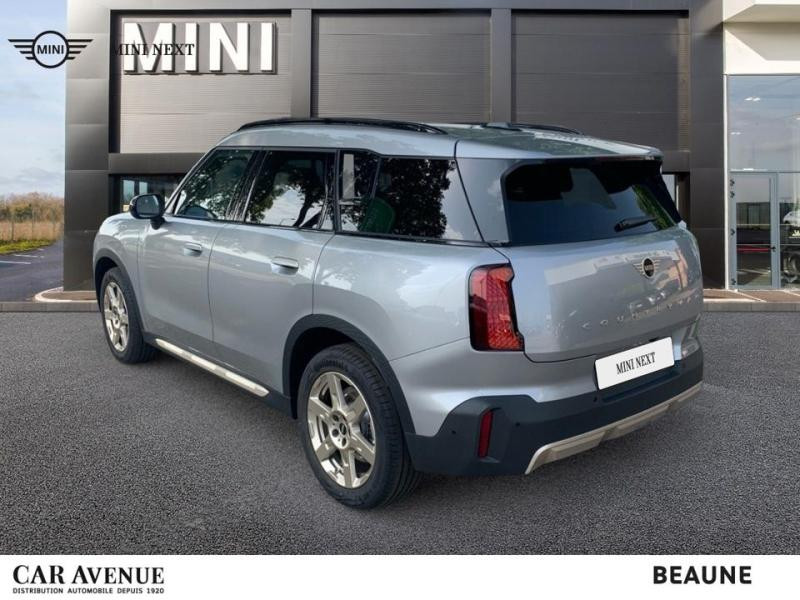 Occasion MINI Countryman C 170ch Favoured DKG7 2024 Argenté 41990 € à Dijon