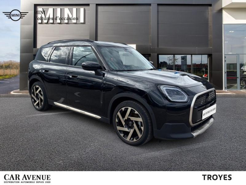 Occasion MINI Countryman E 204ch Favoured 2024 Midnight Black II 38880 € à Dijon