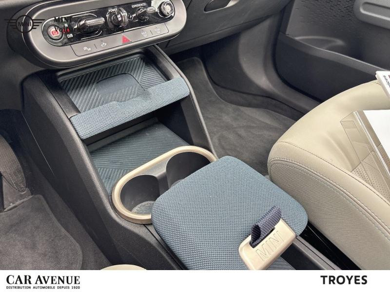 Occasion MINI Countryman E 204ch Favoured 2024 Midnight Black II 38880 € à Dijon