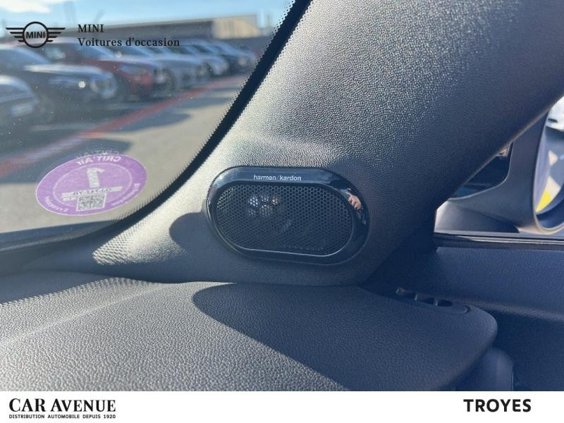 Occasion MINI Cabrio Cooper 136ch Edition Premium Plus BVA7 2022 Island Blue 30890 € à Dijon