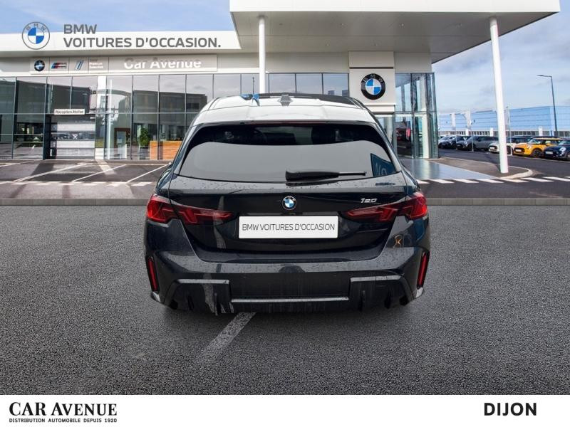 Occasion BMW Série 1 120A 170ch M Sport Design DKG7 2024 Saphirschwarz métallisé 35900 € à Dijon