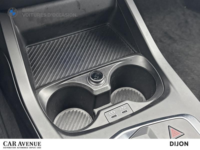 Occasion BMW Série 1 120A 170ch M Sport Design DKG7 2024 Saphirschwarz métallisé 35900 € à Dijon