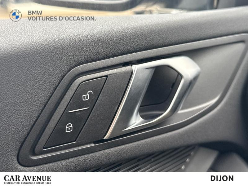 Occasion BMW Série 1 120A 170ch M Sport Design DKG7 2024 Saphirschwarz métallisé 35900 € à Dijon