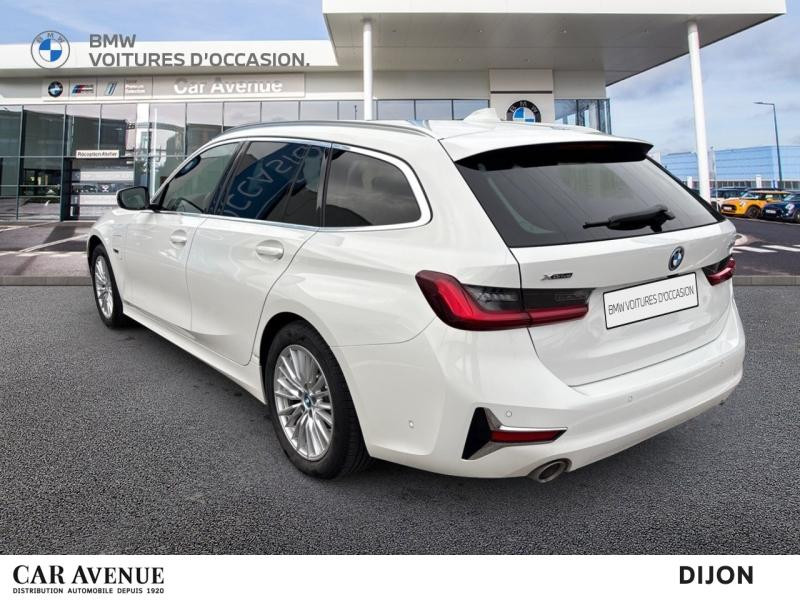 Occasion BMW Série 3 Touring 330eA xDrive 292ch Luxury 2021 Alpinweiss 34900 € à Dijon