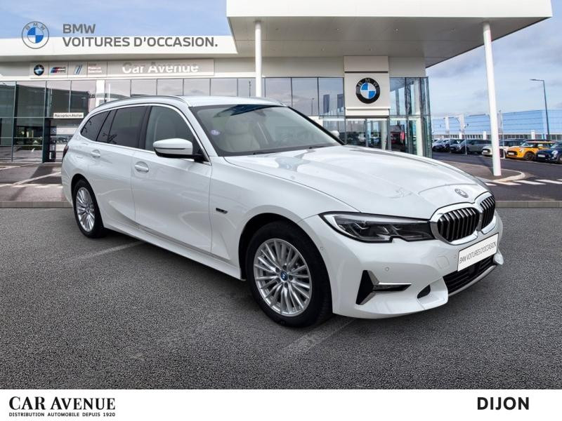 Occasion BMW Série 3 Touring 330eA xDrive 292ch Luxury 2021 Alpinweiss 34900 € à Dijon