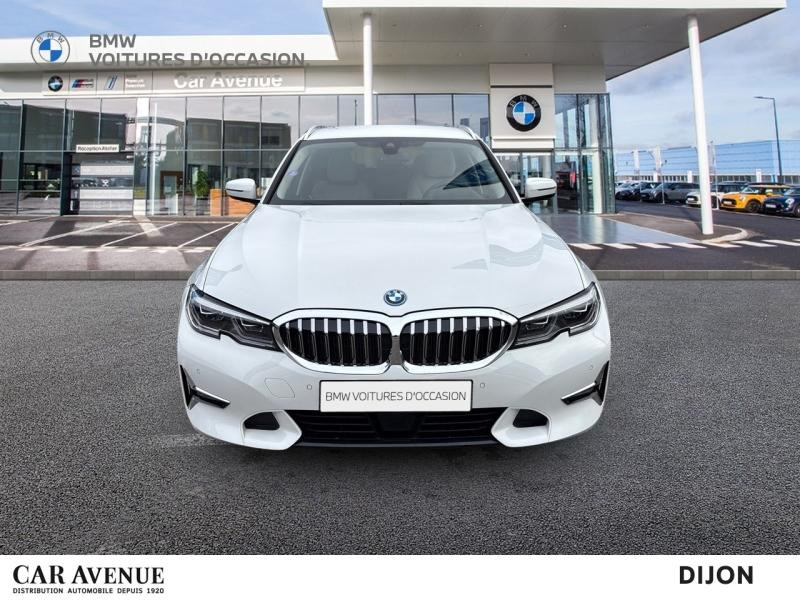 Occasion BMW Série 3 Touring 330eA xDrive 292ch Luxury 2021 Alpinweiss 34900 € à Dijon