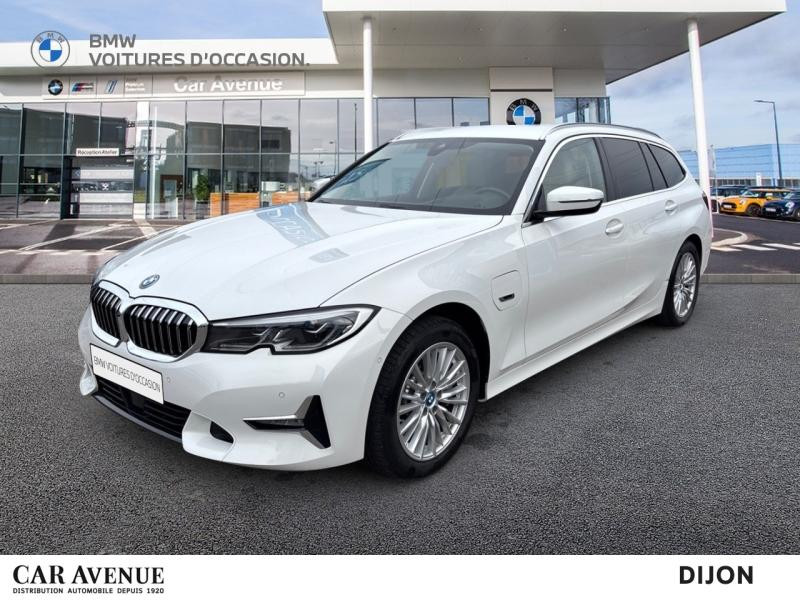 Occasion BMW Série 3 Touring 330eA xDrive 292ch Luxury 2021 Alpinweiss 34900 € à Dijon