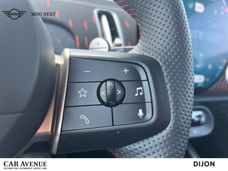 Occasion MINI Countryman C 170ch JCW DKG7 2024 Argenté 41490 € à Dijon