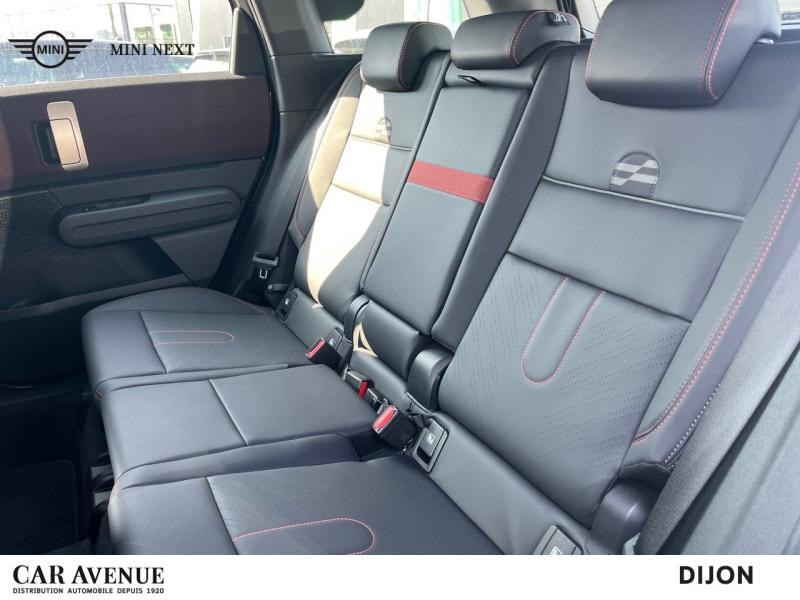 Occasion MINI Countryman C 170ch JCW DKG7 2024 Argenté 41490 € à Dijon