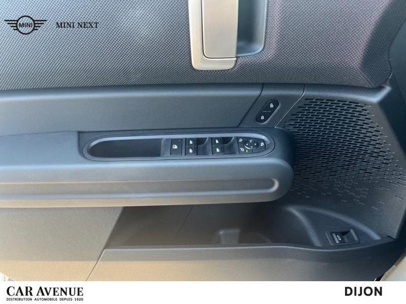 Occasion MINI Countryman C 170ch JCW DKG7 2024 Argenté 41490 € à Dijon