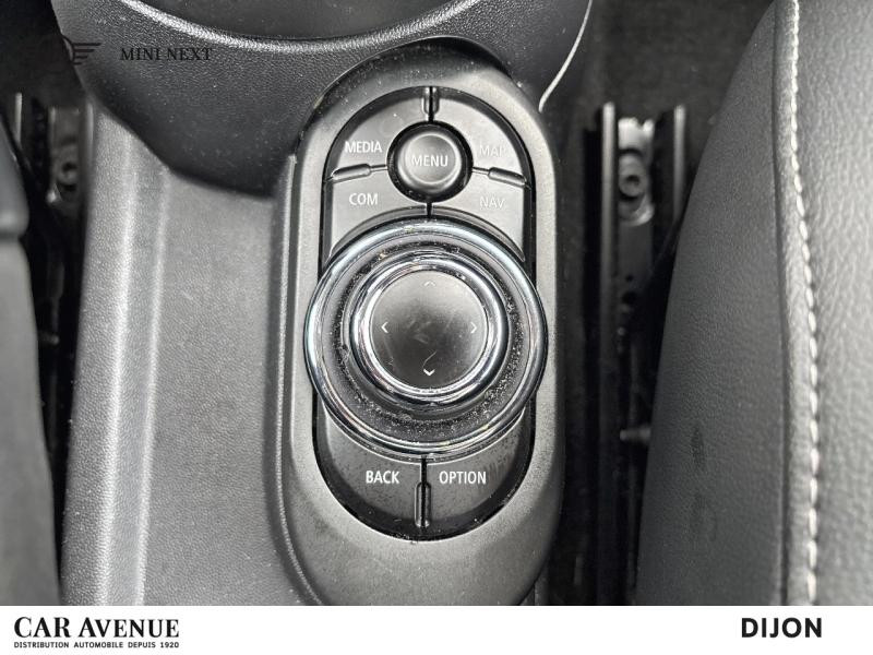 Used MINI Mini 5 Portes Cooper 136ch Edition Camden BVA7 2022 White Silver € 22900 in Dijon