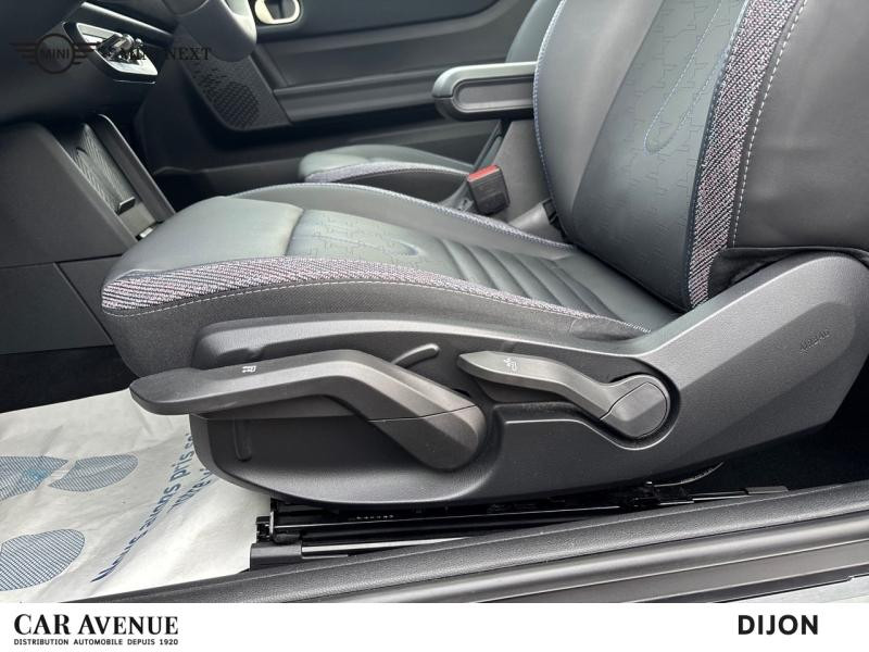 Used MINI Cooper 3 Portes C 156ch Classic DKG7 2025 Nanuq White € 32890 in Dijon