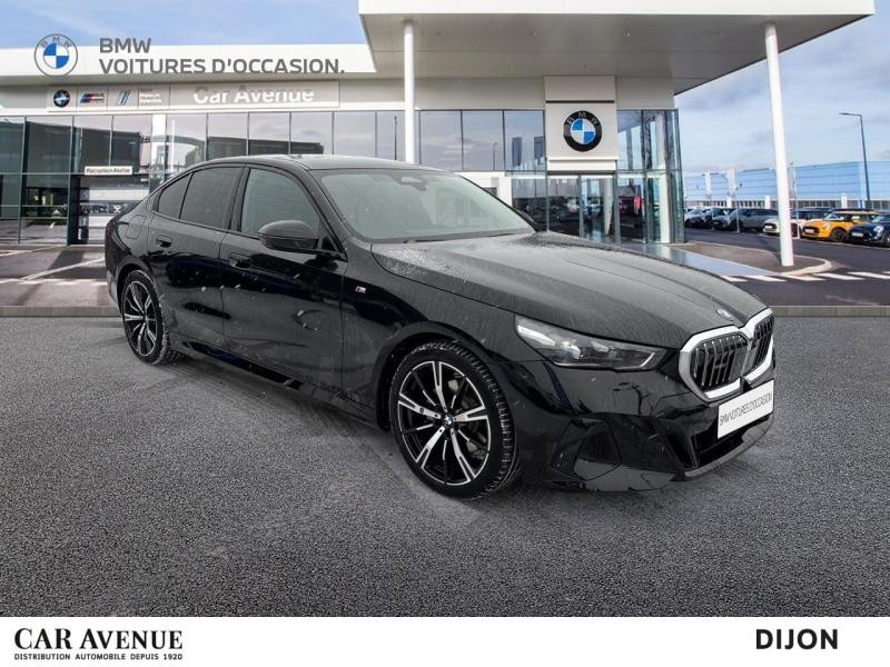 Used BMW Série 5 530e 299ch M Sport 2025 Saphirschwarz métallisé € 67900 in Dijon