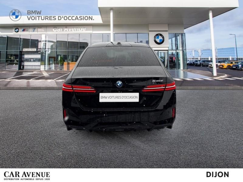 Used BMW Série 5 530e 299ch M Sport 2025 Saphirschwarz métallisé € 67900 in Dijon