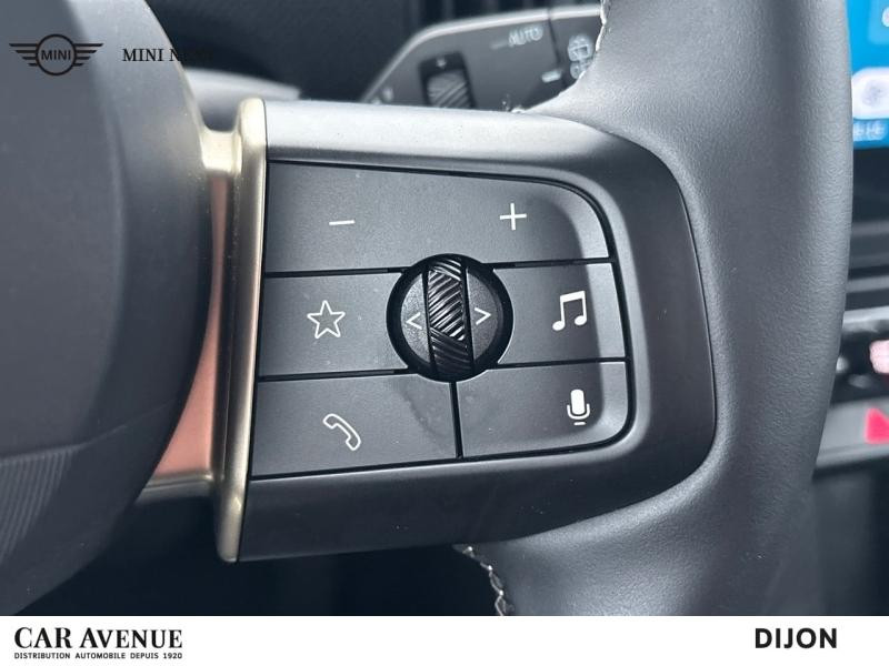 Used MINI Cooper 5 Portes C 156ch Classic DKG7 2025 Argenté € 33900 in Dijon