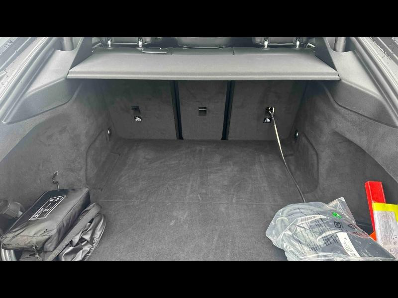 Used BMW i4 eDrive40 340ch 2025 Autres couleurs € 54900 in Dijon