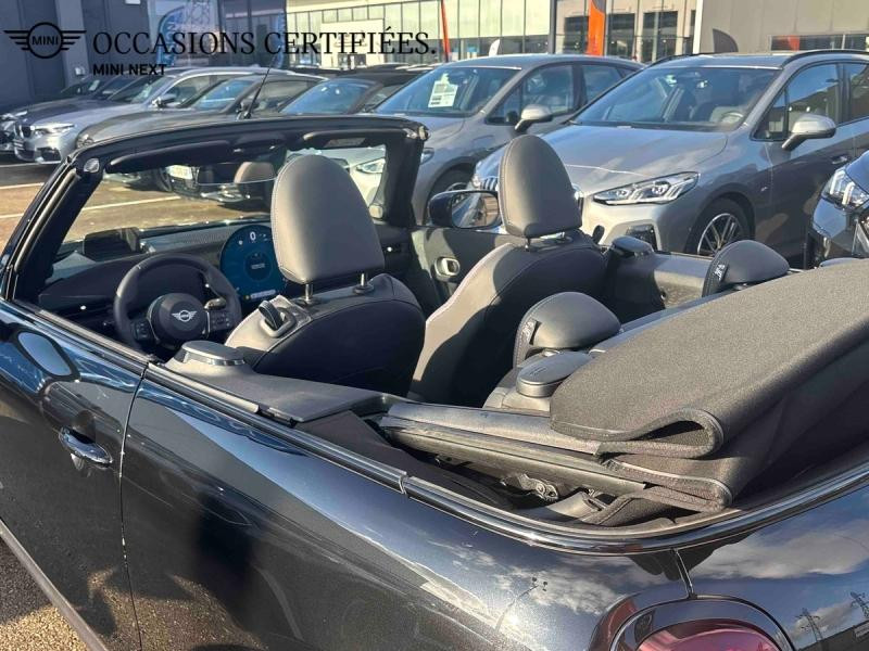 Used MINI Cabrio C 163ch Classic DKG7 2025 Midnight Black II € 33990 in Dijon
