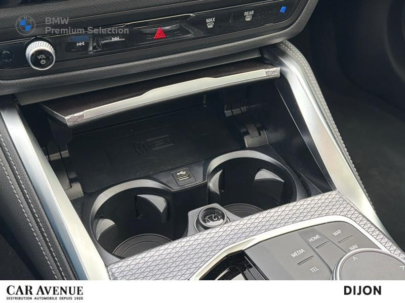 Used BMW i4 eDrive35 286ch M Sport 2025 Saphirschwarz métallisé € 62900 in Dijon