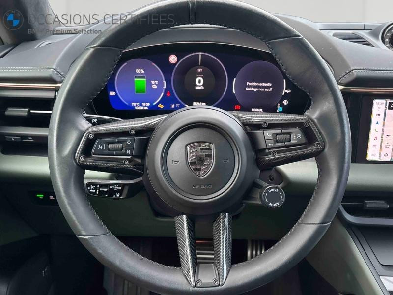 Used PORSCHE Macan 639ch Turbo MY25 2025 Autres couleurs € 95900 in Dijon