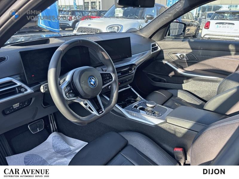 Used BMW Série 3 330eA 292ch M Sport 2025 Saphirschwarz métallisé € 50890 in Dijon