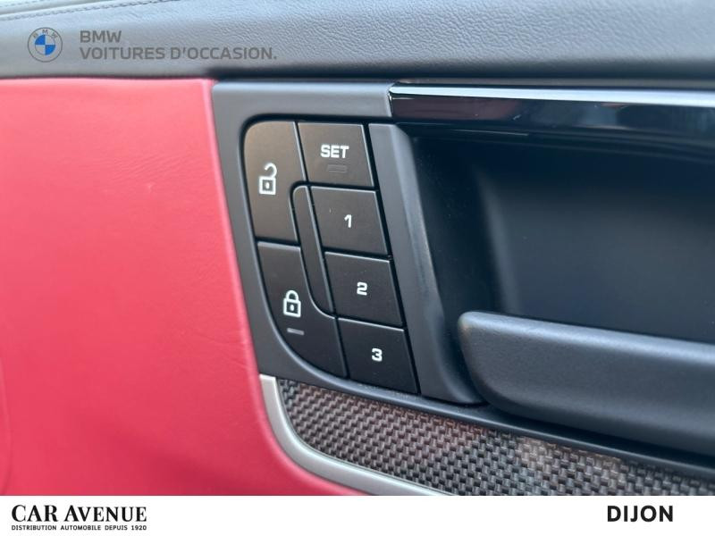 Used PORSCHE Cayenne 3.0 V6 462ch E-Hybrid 2023 Bleu Moonlight Métallisée € 95990 in Dijon