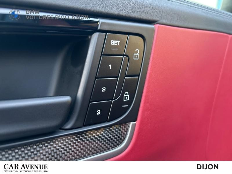 Used PORSCHE Cayenne 3.0 V6 462ch E-Hybrid 2023 Bleu Moonlight Métallisée € 95990 in Dijon