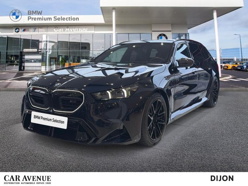 Occasion BMW M5 Touring 4.4 V8 PHEV 727ch 2025 Teinte carross mét BMW Ind/Toit+rét noir 174990 € à Dijon