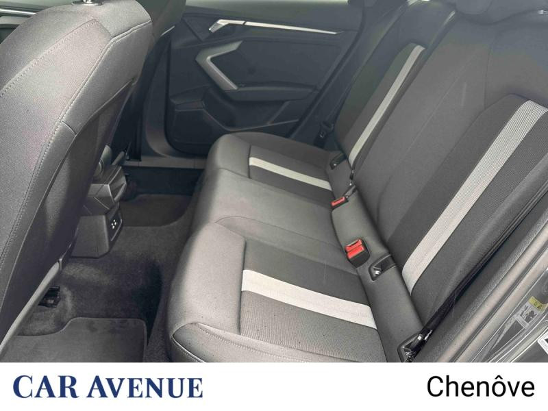 Used AUDI A3 Sportback 35 TFSI 150ch Mild Hybrid Design S tronic 7 2024 Gris Manhattan métallisé € 29990 in Dijon