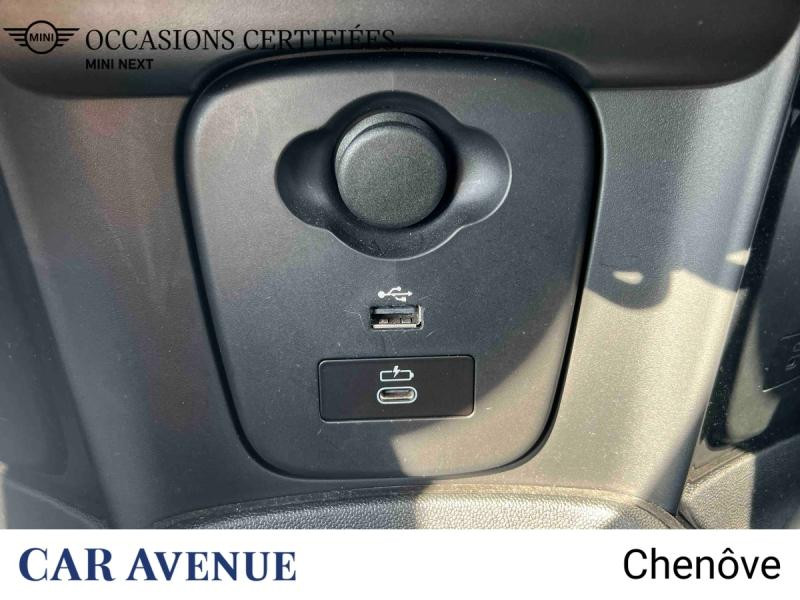 Occasion MINI Mini Cooper 136ch Edition Premium BVA7 2023 White Silver 25900 € à Dijon