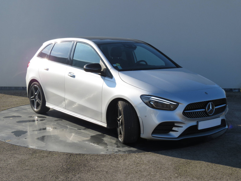 Used MERCEDES-BENZ Classe B Classe B 220 d 8G-DCT AMG Line 5p 2019 Gris € 31000 in Troyes