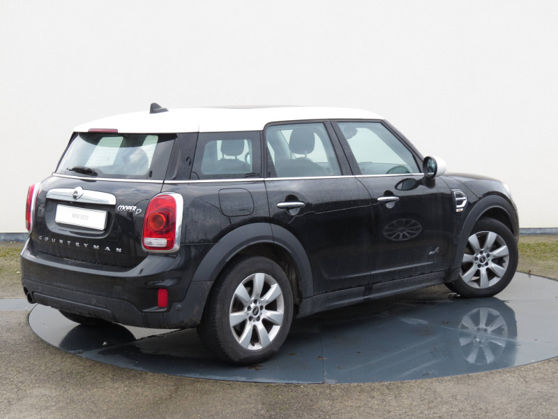 Used MINI Mini 5 Portes Countryman 150 ch ALL4 Cooper D Red Hot Chili 5p 2017 Noir € 24980 in Troyes