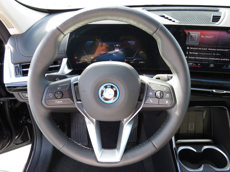 Used BMW iX iX1 xDrive30 313ch BVA xLine 5p 2023 Noir € 50600 in Troyes